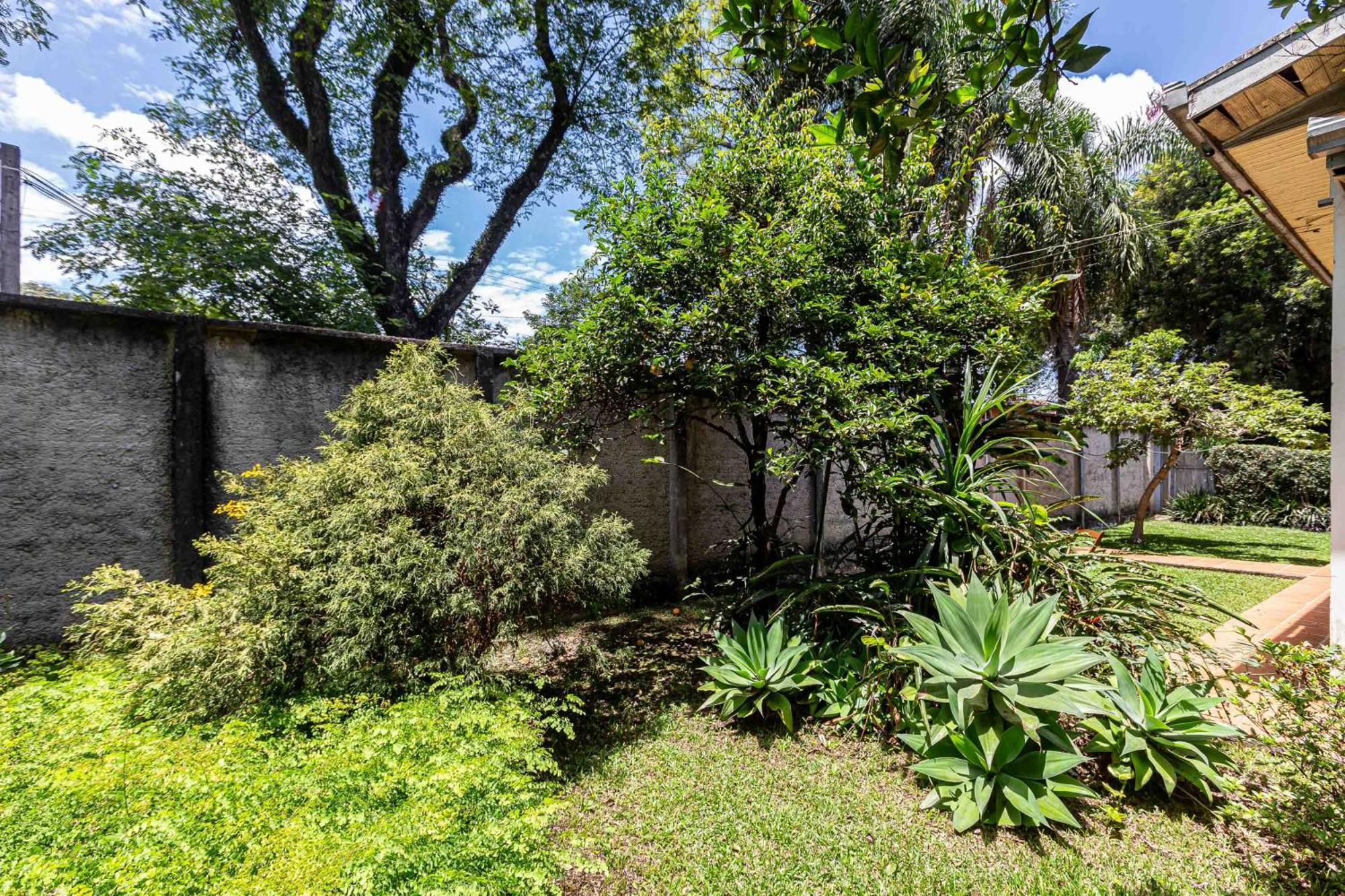 Memora Guesthouse Curitiba - Quartos Em Casa Proximo Ao Parque Bacacheri Экстерьер фото