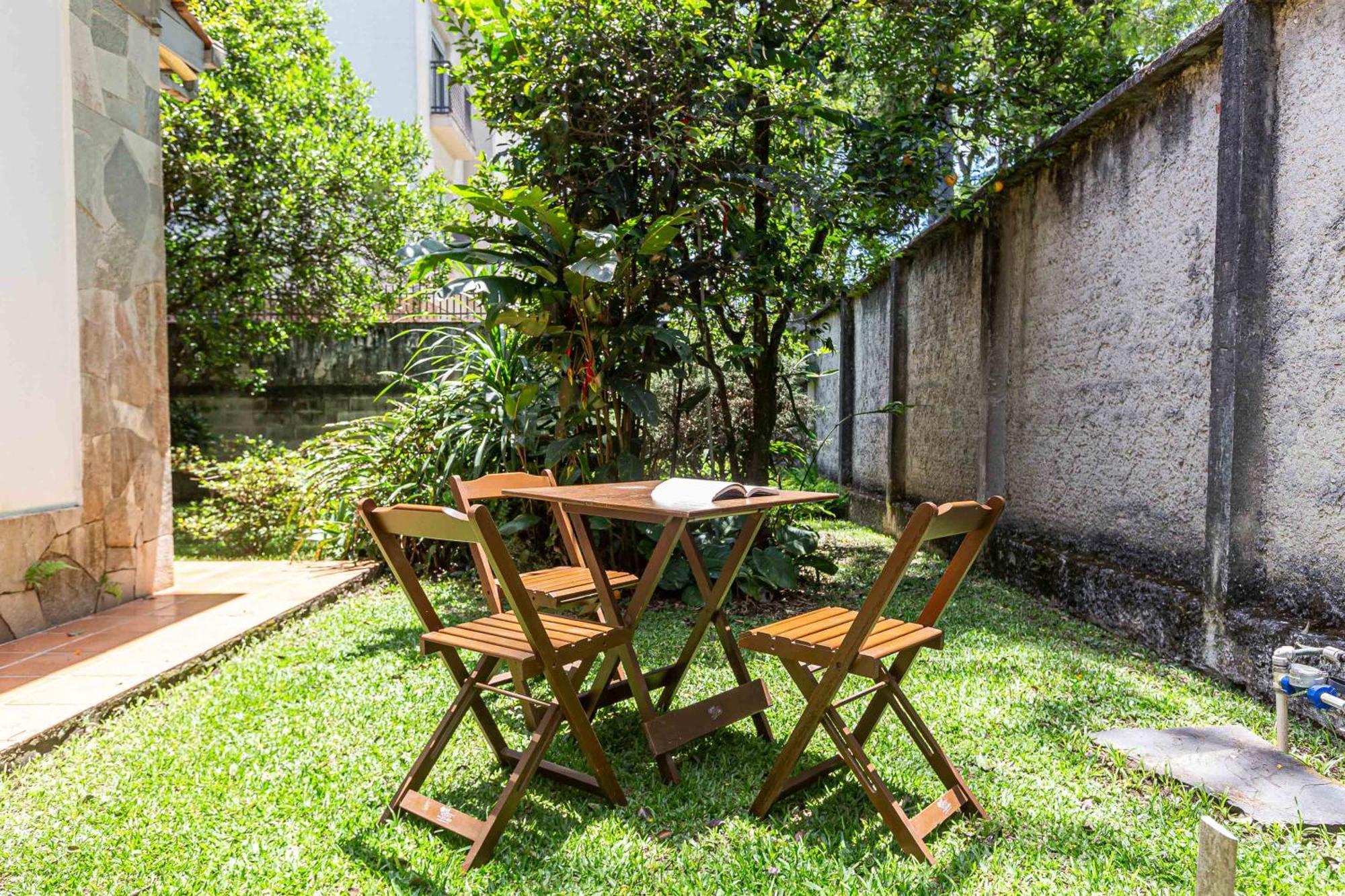 Memora Guesthouse Curitiba - Quartos Em Casa Proximo Ao Parque Bacacheri Экстерьер фото