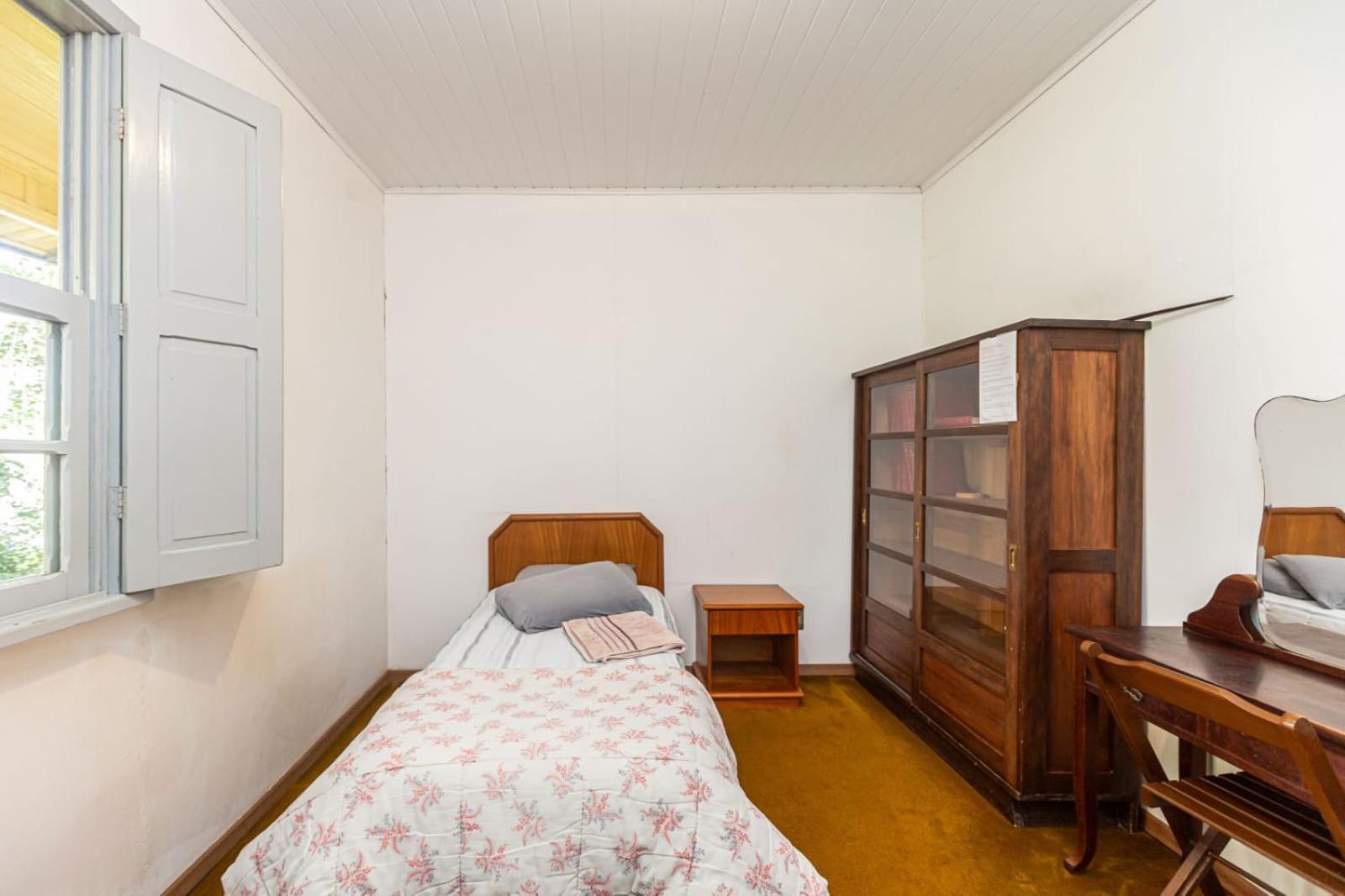 Memora Guesthouse Curitiba - Quartos Em Casa Proximo Ao Parque Bacacheri Экстерьер фото