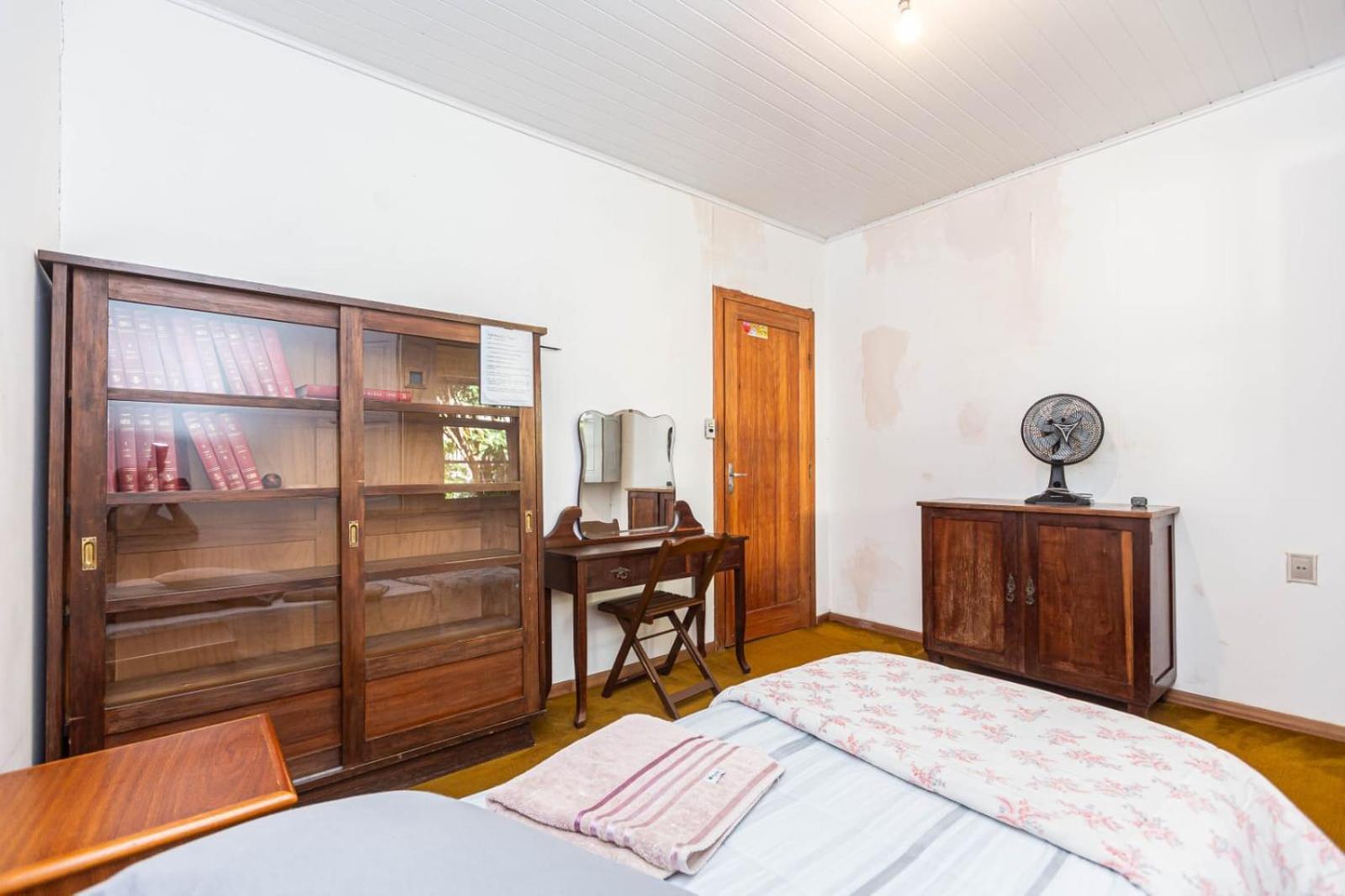 Memora Guesthouse Curitiba - Quartos Em Casa Proximo Ao Parque Bacacheri Экстерьер фото